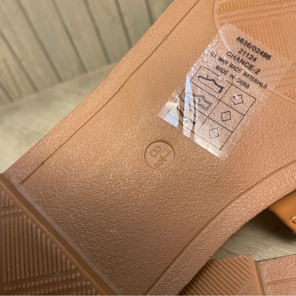 Pierre Dumas Tan Slide Sandals - Picture 9 of 9
